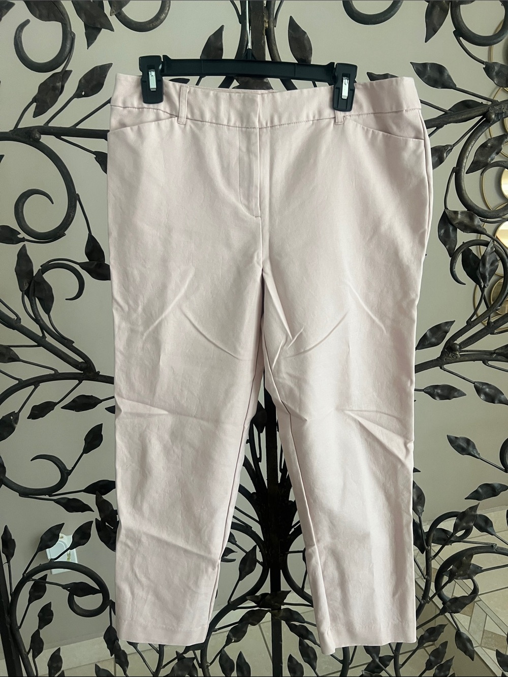 Liz Claiborne Career Emma Classic Women's Light Pink Cropped Stretch Ponte Pants